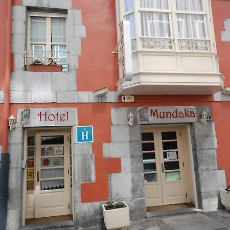 蒙达卡生态酒店 *