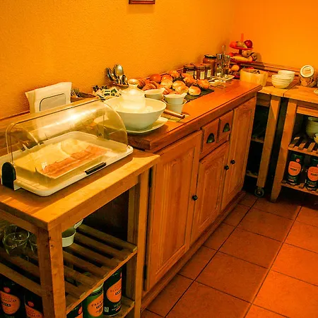 Hotel Eco *
